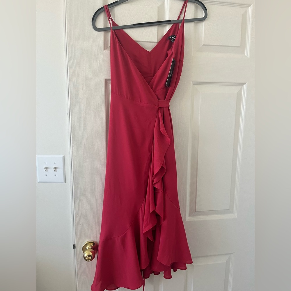 Brand new with tags Lulu’s midi dress